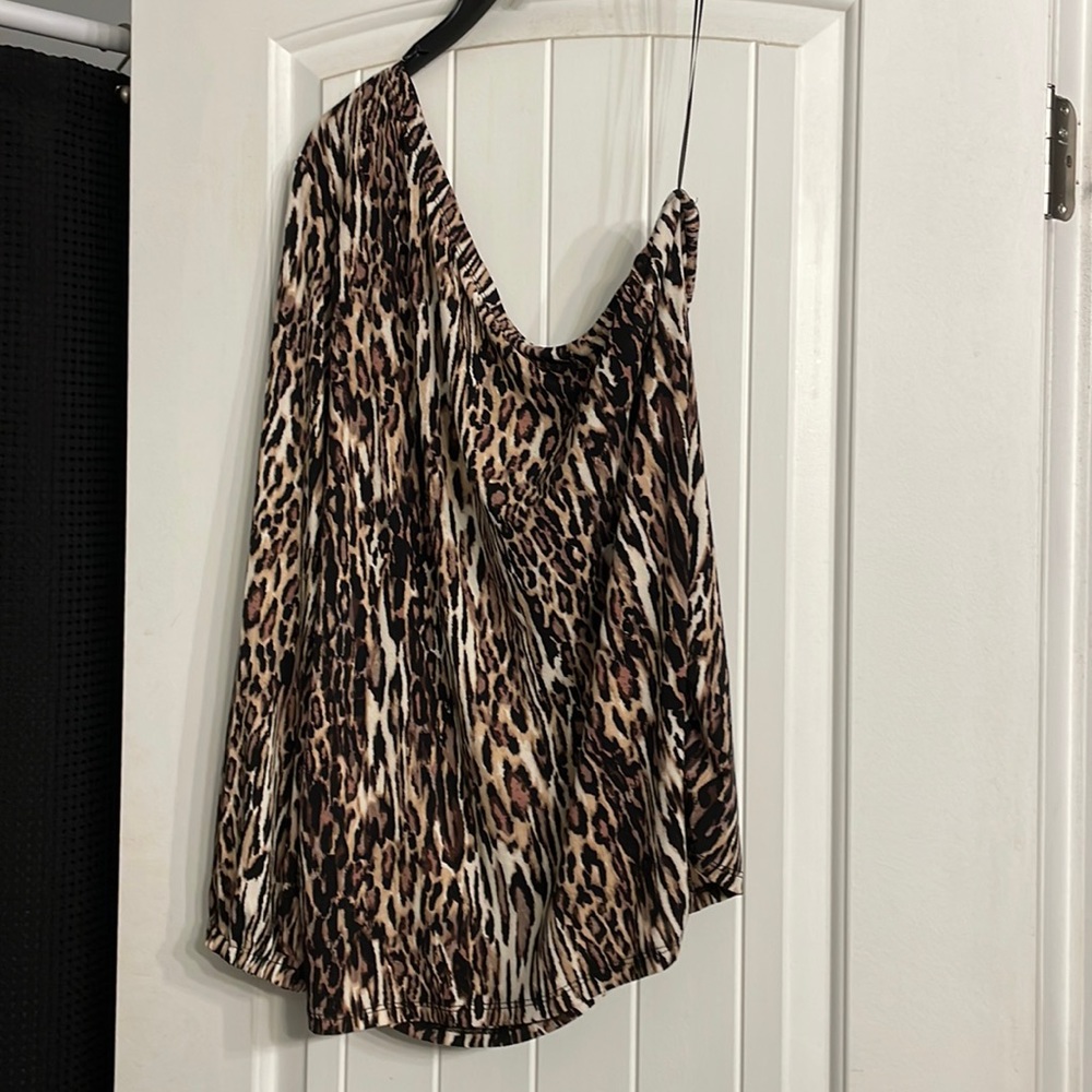 Maurice’s one shoulder top. New with tags